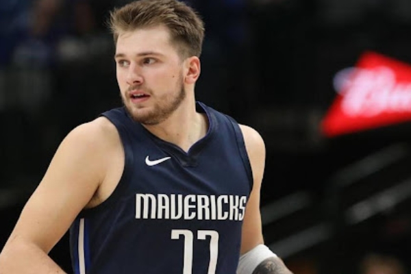 比赛表现 比赛表现